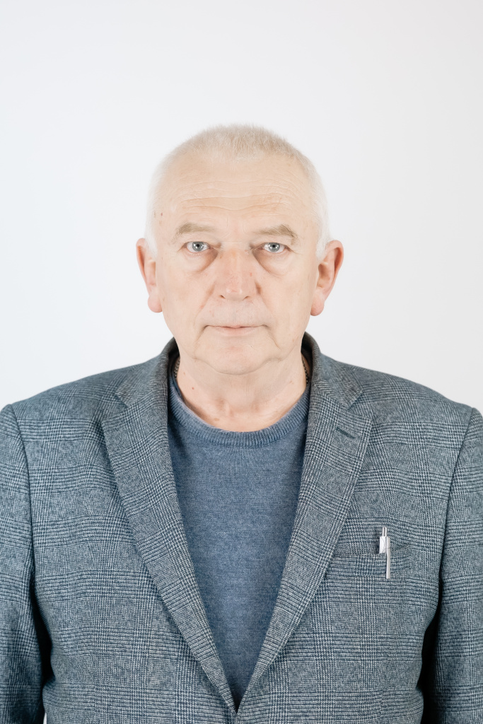 Менеджер